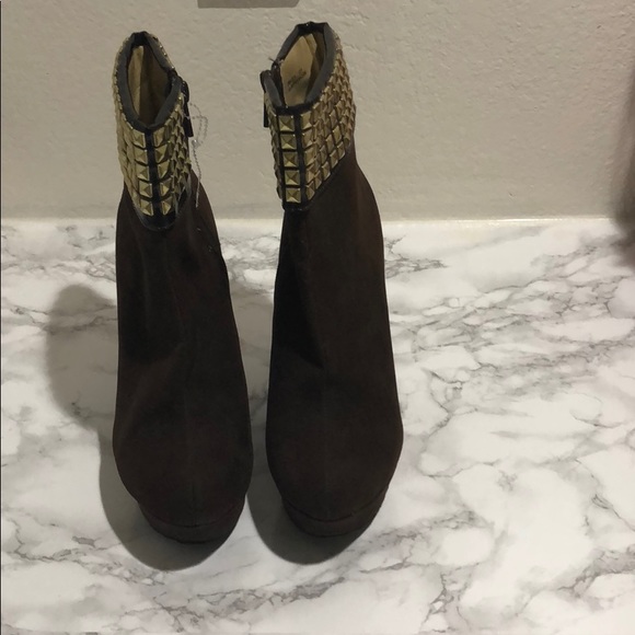 Dollhouse swagger wedges size 7.5 - Picture 2 of 8